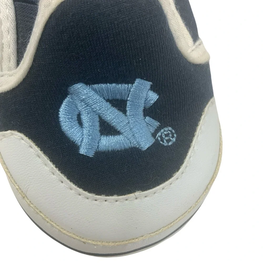UNC Tar Heels Baby Shoes NC Logo Soft Slip On Crib Shoes Size 3 Months?